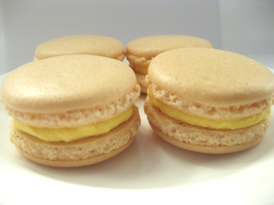 French meringue macarons