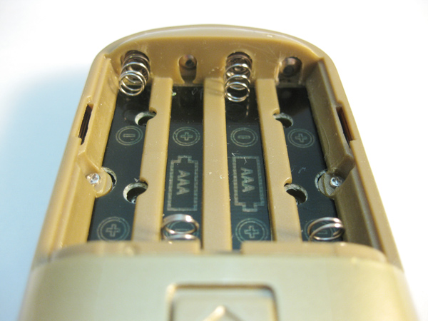 iBeauty battery compartment - contact for right-most/4th from left battery contact is poor