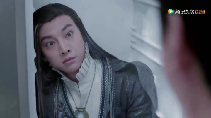 Xing Jiu wakes up from Feng Suo's scream - Ice Fantasy Destiny